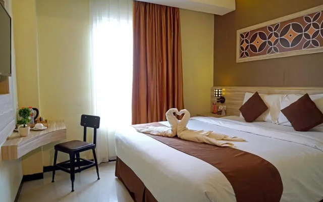 Red Chillies Hotel