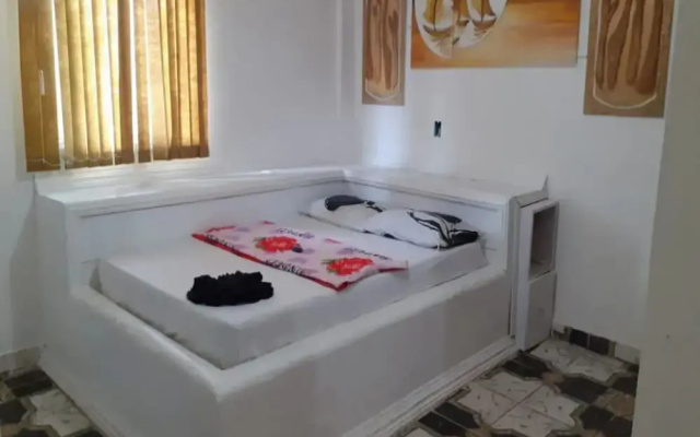 OYO Hotel Tbs
