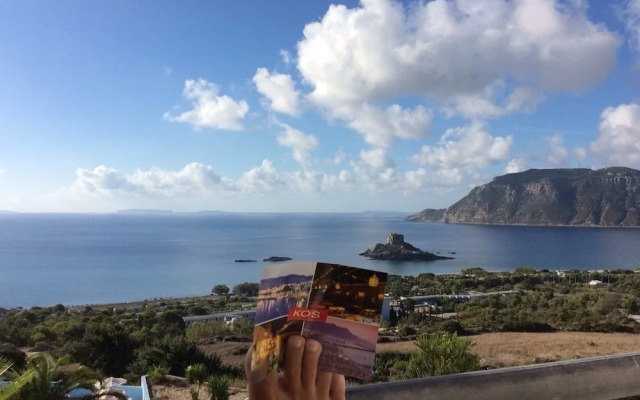 Hotel Pantheon, Kefalos