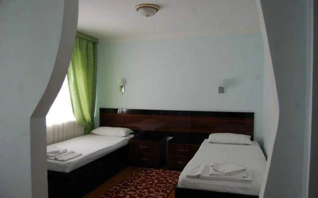 Nasaf Travel Hotel