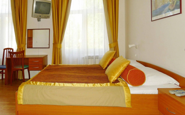 Villa Aurora