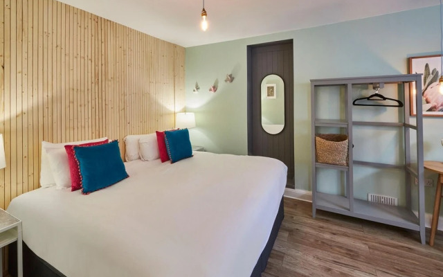 Host Stay South Bay Garden Apartment