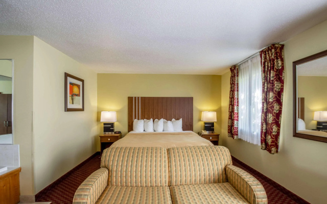 Quality Inn Mineral Point