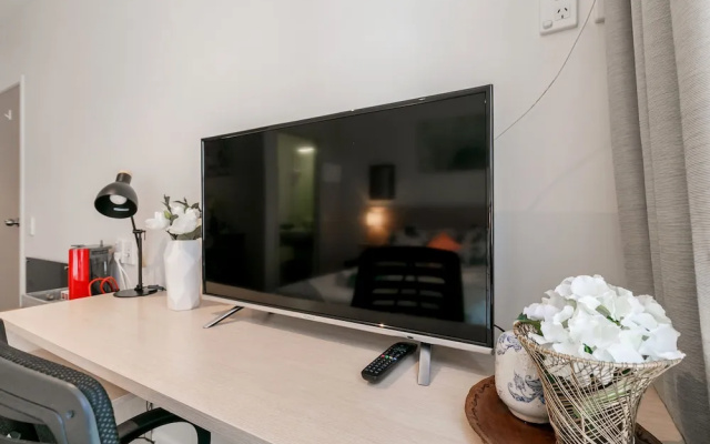 Sweet 2 Bedroom Apt with 2 Bathroom in CBD (Tetra 113) – Guest Rooms – Auckland