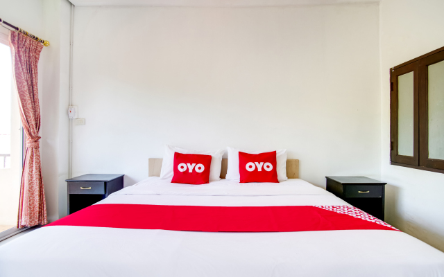OYO 384 Ban Sabaidee