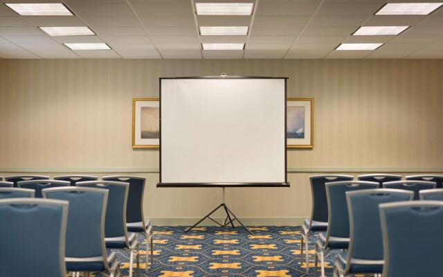 Hampton Inn & Suites Newport/Middletown