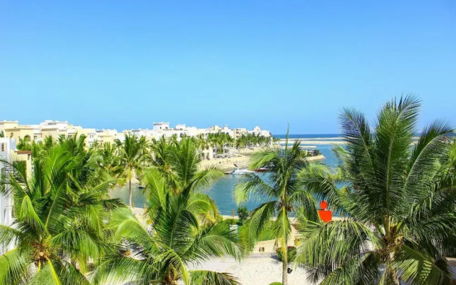 Marina View Luxury Retreat