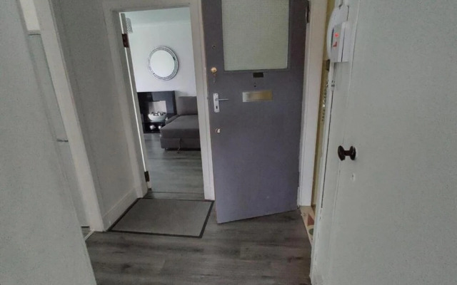 Ann St Short-term Stay, Greenock, United Kingdom