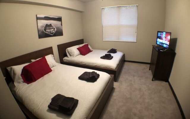 Private Condos by Ideal Experience