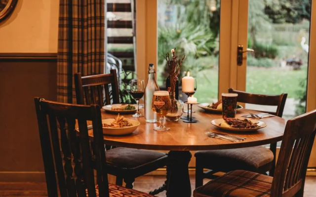The White Lion Inn