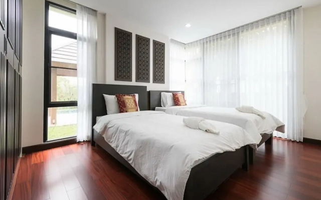 3 Bedroom Private Villa with Pool V18 in Pattaya