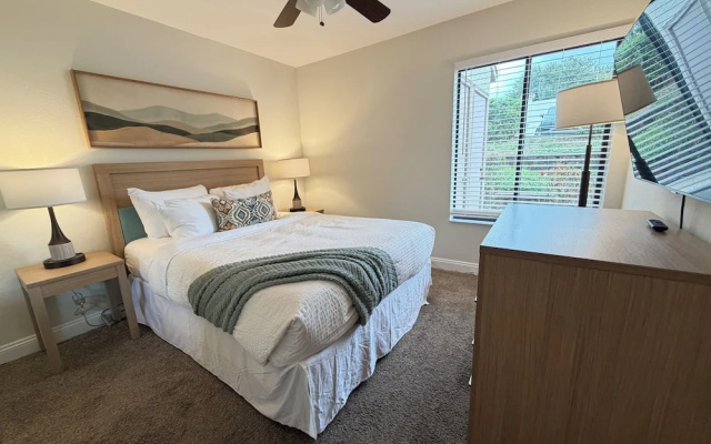 La Cita Country Club 2BR Condo