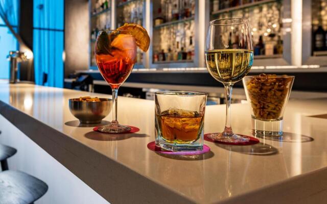 Aloft Savannah Downtown Historic District