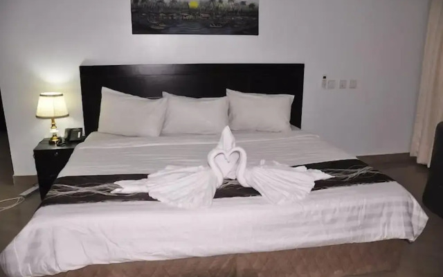 Aaliyah Royale Hotel