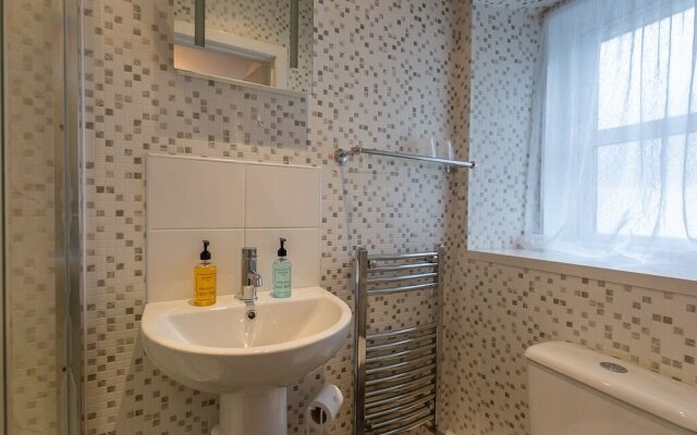 The Trout Fly Guest House