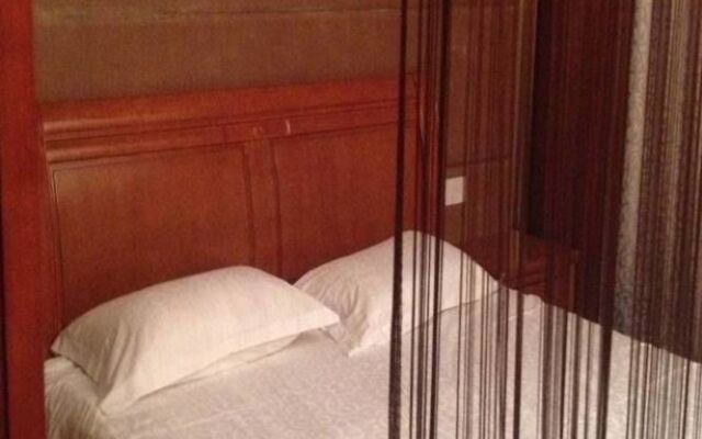 Xuanlong Apartment Hotel