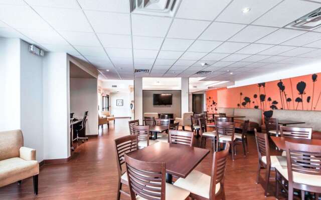 Sleep Inn & Suites Hennessey