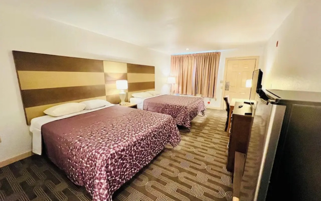 Discovery Inn