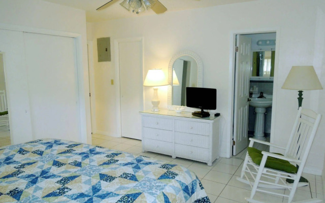Pelican Place