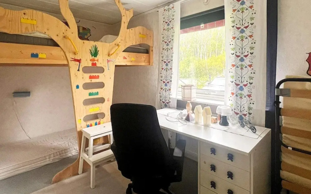6 Person Holiday Home in Skummeslovsstrand