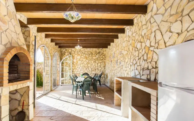 Sotet in Vidreres With 4 Bedrooms and 2 Bathrooms