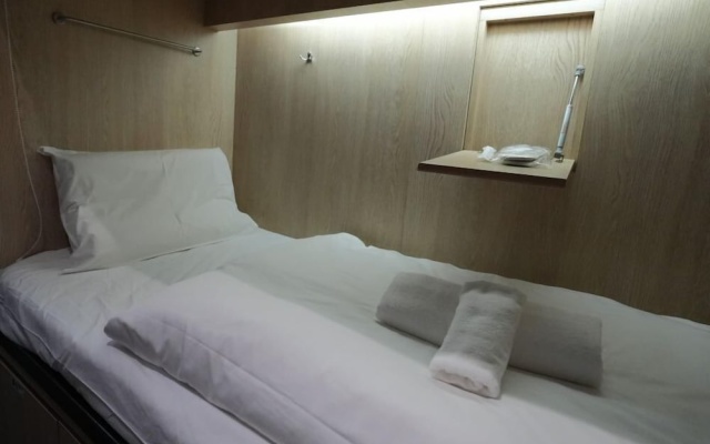 The Room @Bugis – Guest Rooms – Singapore