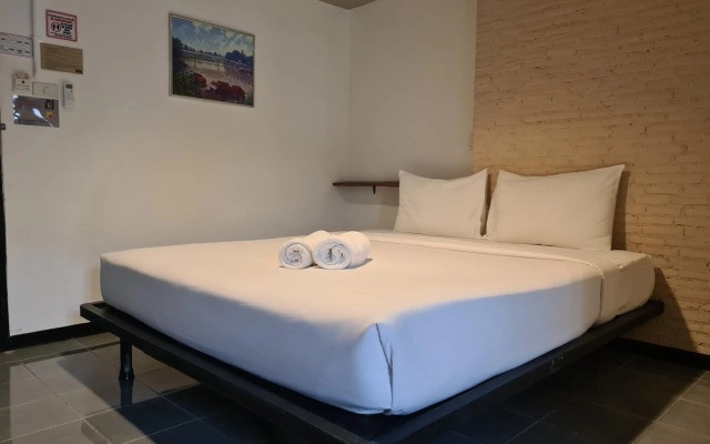 The 8 Factory Hotel Phitsanulok