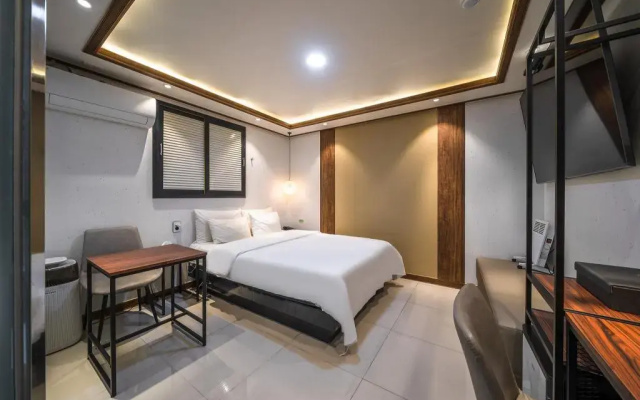 SOL Hotel