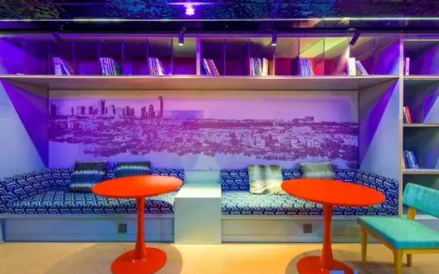 Coralline Hotel(Shenzhen Baoan Haiya Mega Mall Branch)