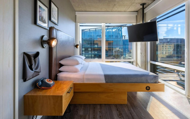 Moxy Washington DC Downtown