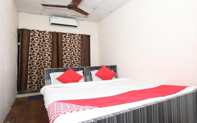 Collection O 29245 Hotel E Square