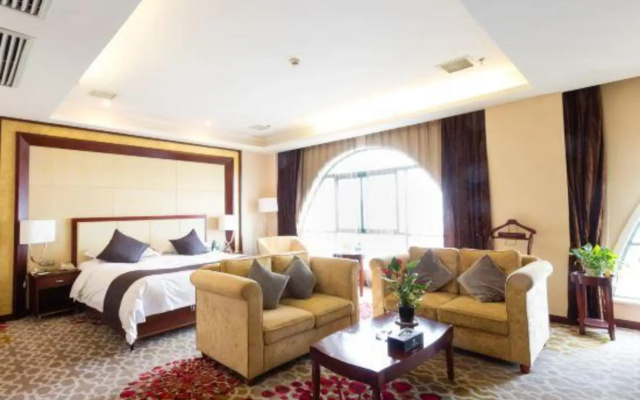 Teenly Garden International Hotel