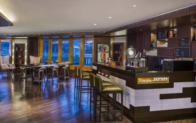 Le Meridien Paro, Riverfront