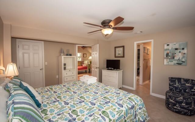 Spacious Ocean View Home w/ New Furniture, Huge Deck, & Wifi