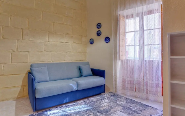 Traditional Maltese Townhouse Roof Terrace and Views