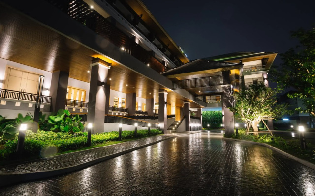 Nadee 10 Resort & Hotel