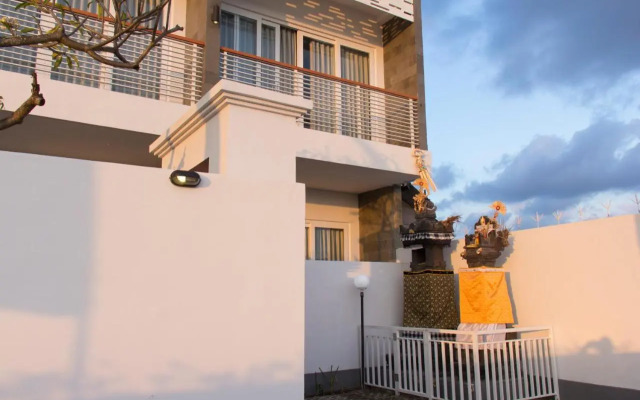 Kubu Kutus Villa