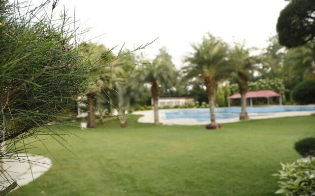 Botanix Resort