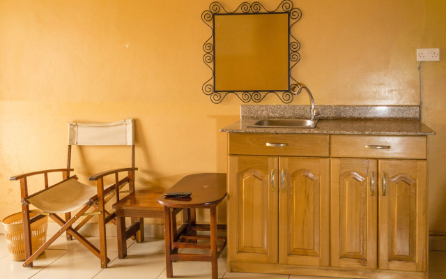 Matsiko Gardens and Hotel