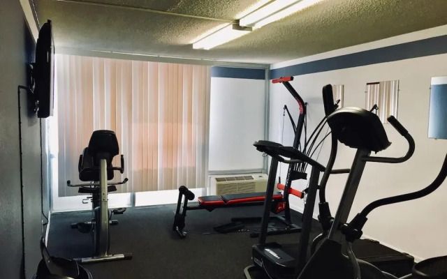 Americas Best Value Inn/brentwood Inn & Garden