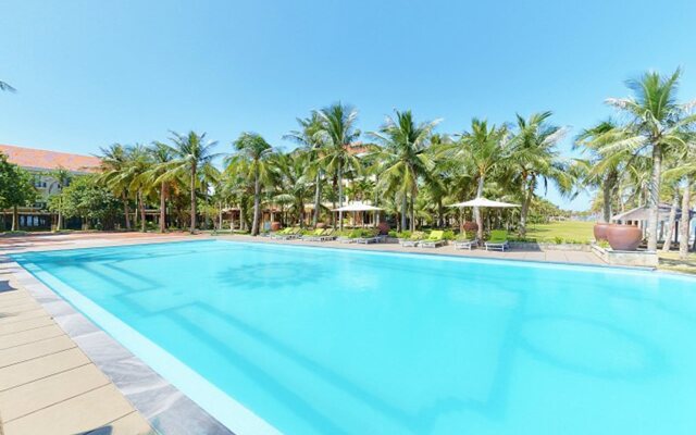 Sun Spa Resort & Villas