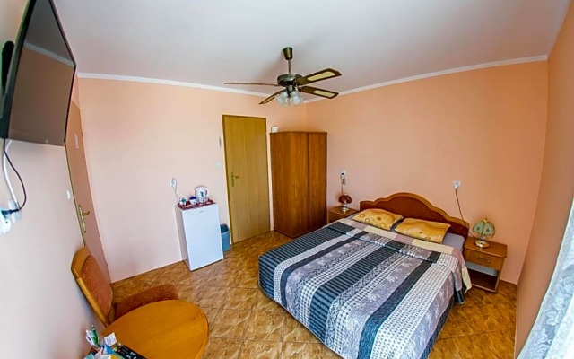 Usługi Hotelarskie Małgosia i Andrzej Danowski