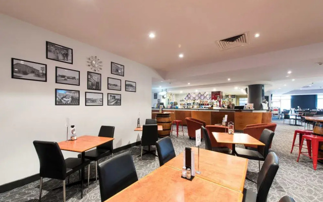 Rose & Crown Hotel Adelaide