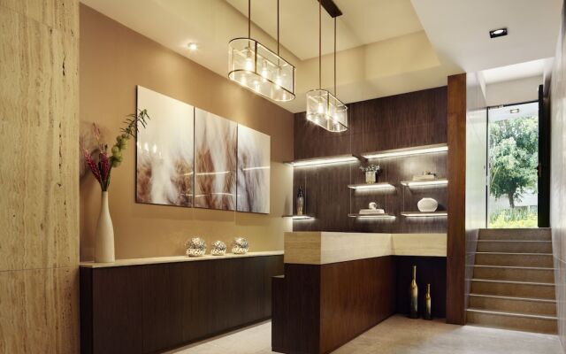 Felix Luxury Plus by Viadora