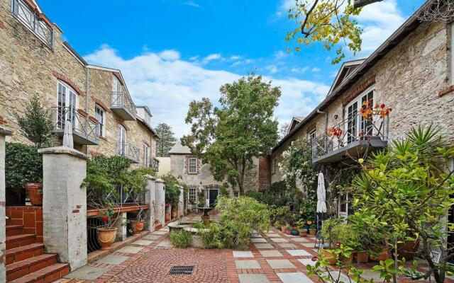 Port Mill Bed And Breakfast