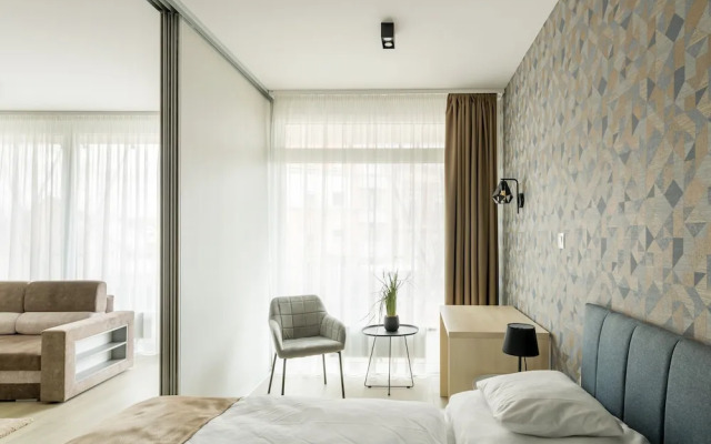 Párizs Garden Apartments