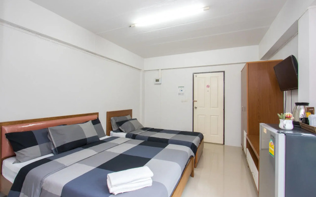 I-Home Residence and Hotel