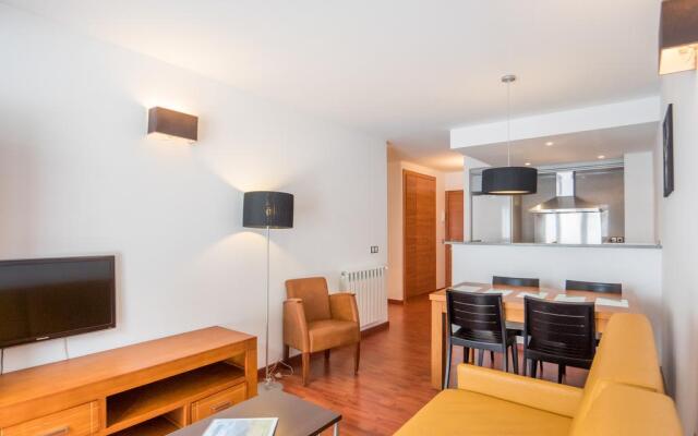 Peretol Apartments