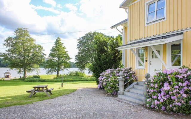 Awesome Home in Urshult With 6 Bedrooms and Wifi