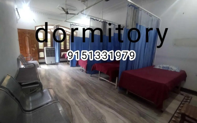 Spot On 702249 Shakti Homestay